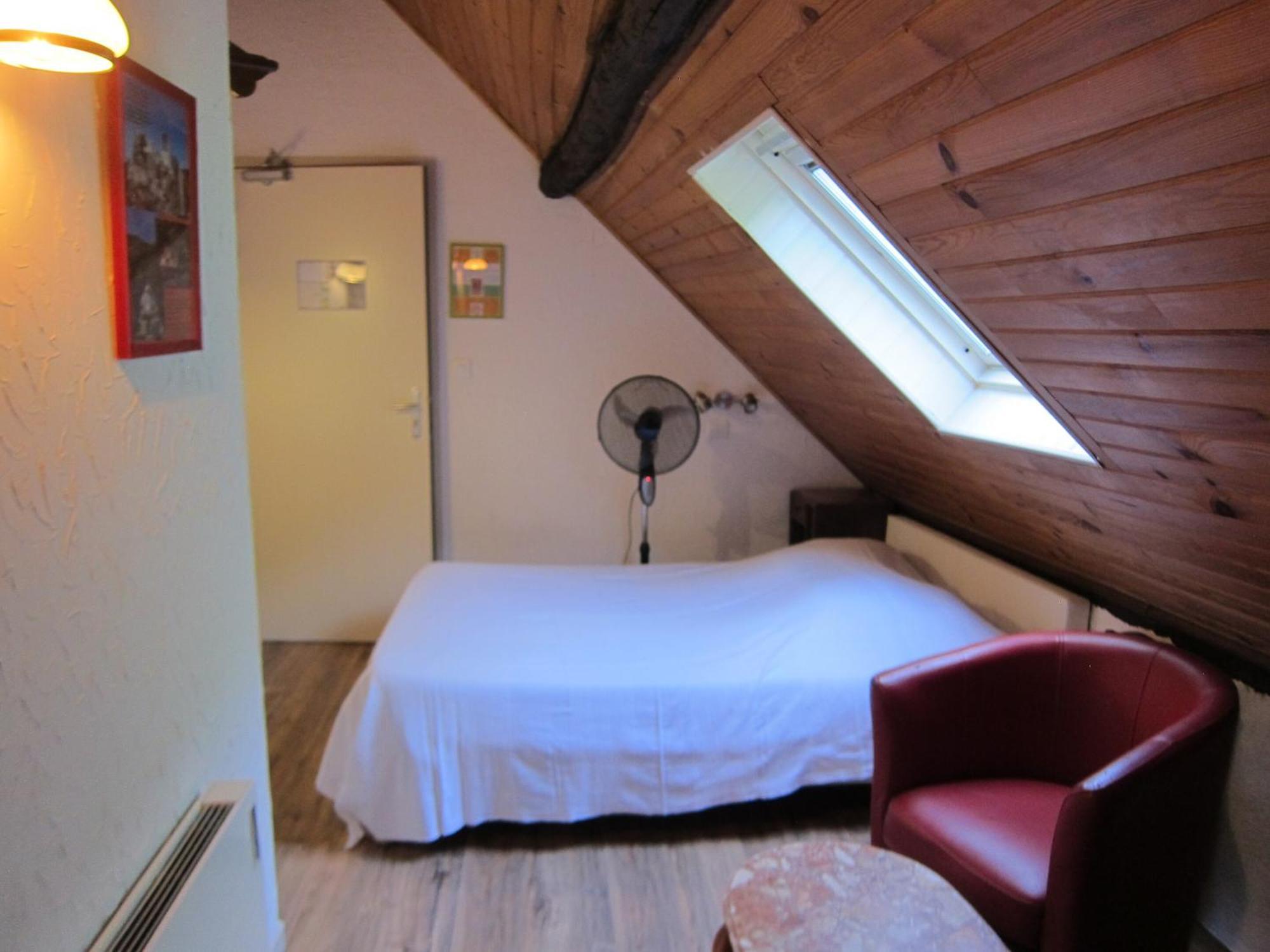 Auberge Des Deux Rivieres Seix Phòng bức ảnh