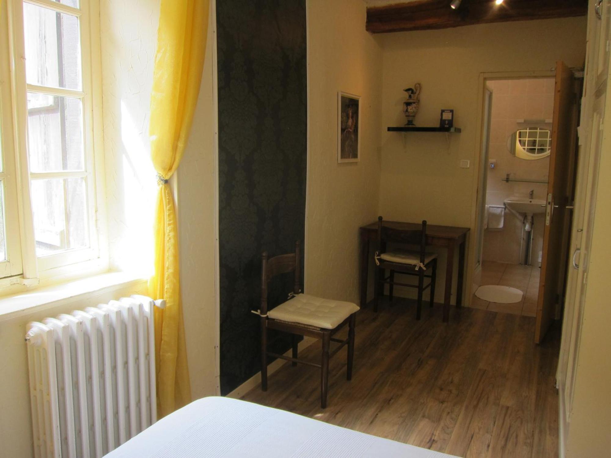 Auberge Des Deux Rivieres Seix Phòng bức ảnh